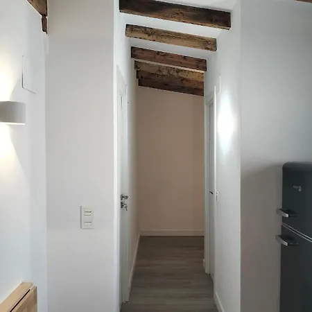 Gran Via 16 Centro Lbi00574 Homestay